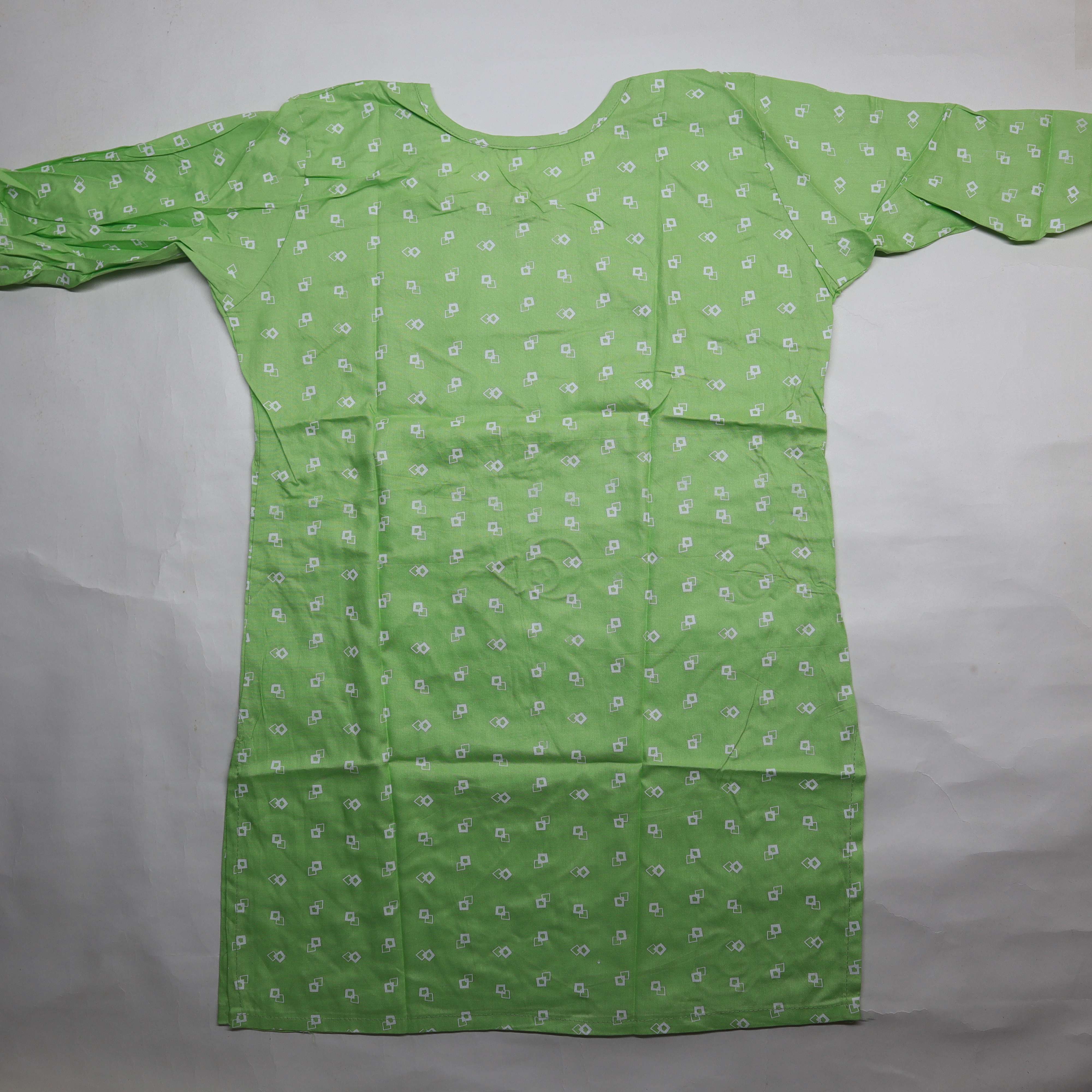 KURTI  SHORT NECK LOCKET PRINT XL